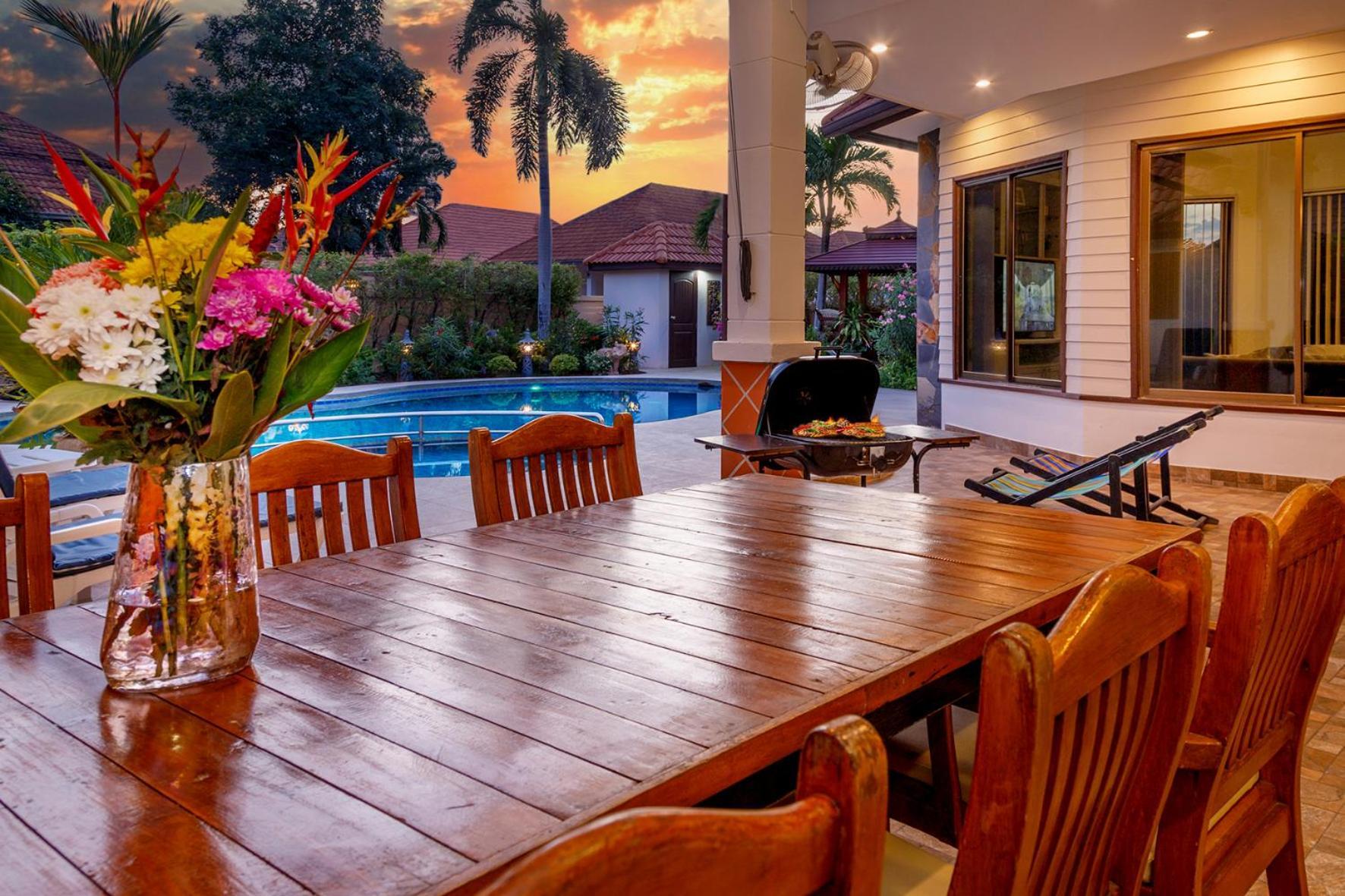 Pattaya Hill Close To Walking St And City Nong Prue Εξωτερικό φωτογραφία